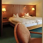 Отель Steinbach-hotel Рупольдинг